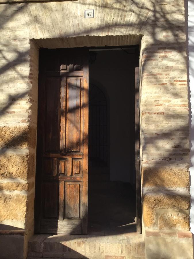 Puerta Romana Кармона Екстериор снимка